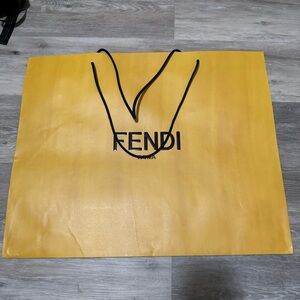 Fendi Shopping Bag Authentic 19,5x24,5x8